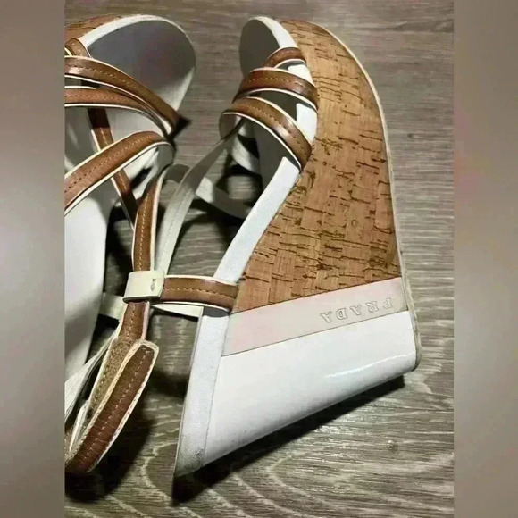 Parada white wedges Sz 8 - Picture 7 of 9